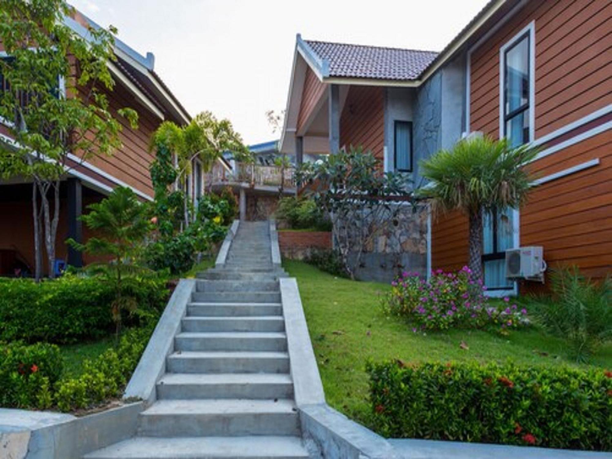 360 Resort Sihanoukville Exterior foto